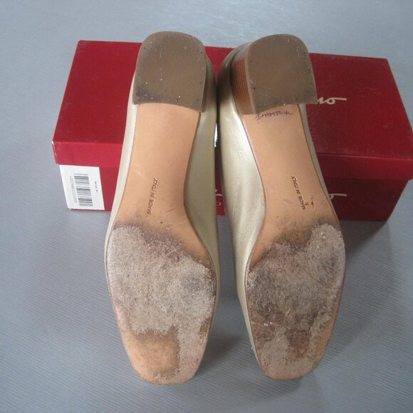 Salvatore Ferragamo Boutique Shoes 9 B Gently Worn with Box - Picture 3 of 3